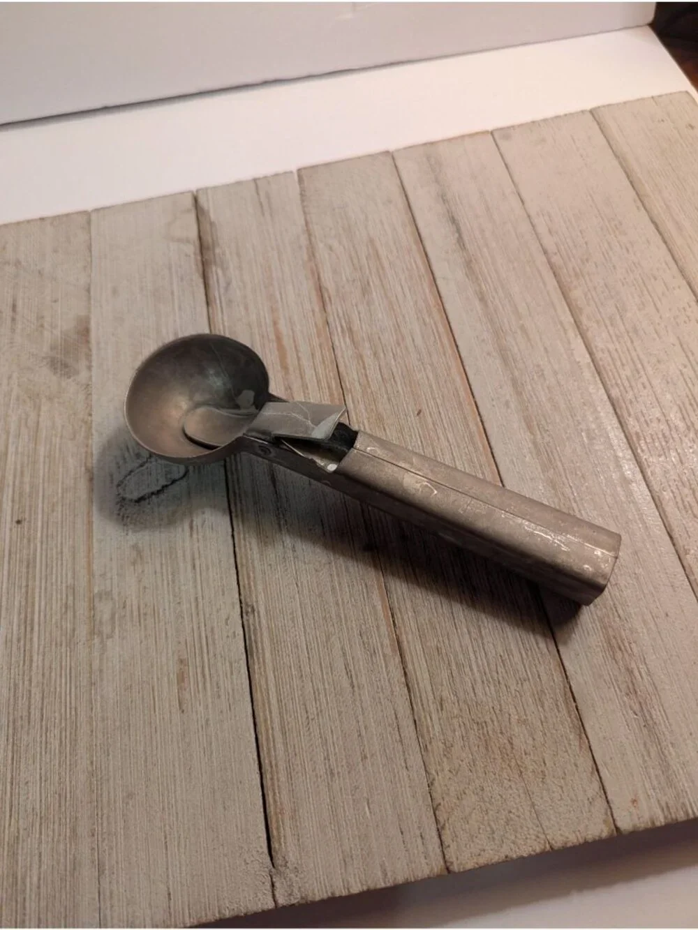 Vintage Silver Colored Ice Cream Scoop Aluminum 7
